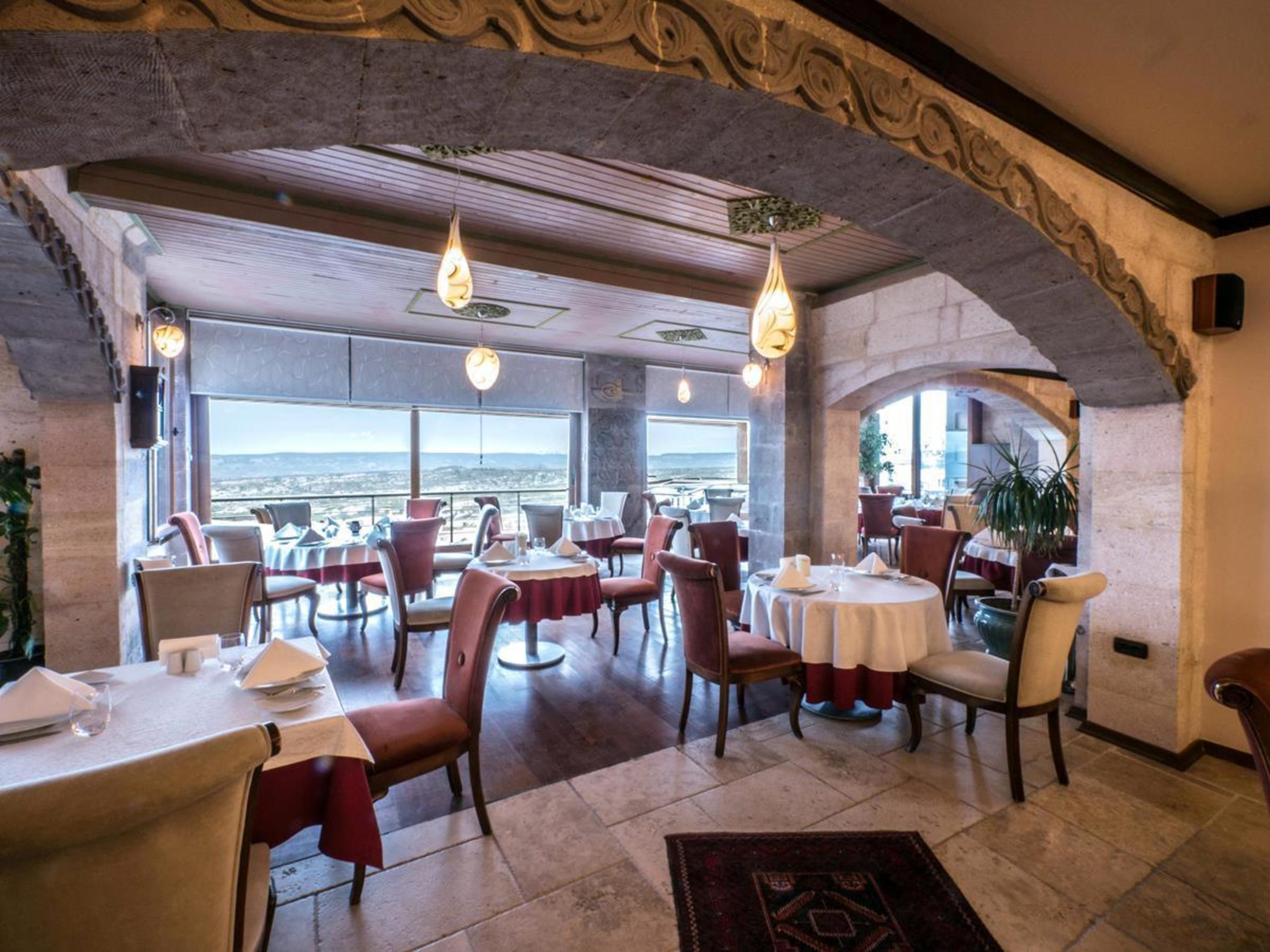 Cappadocia Cave Resort & Spa Üchisar Bagian luar foto